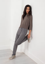 Carica l'immagine nel visualizzatore di Gallery, Alia Knit Trouser
