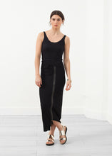 Carica l'immagine nel visualizzatore di Gallery, Aliam Skirt