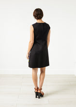 Carica l&#39;immagine nel visualizzatore di Gallery, Triangle Sleeveless Dress in Multi