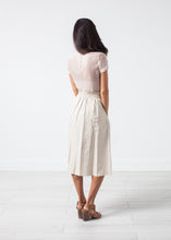 Carica l&#39;immagine nel visualizzatore di Gallery, Eulera Leather Skirt in Cream
