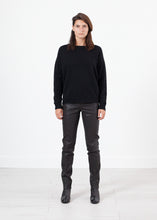 Carica l&#39;immagine nel visualizzatore di Gallery, Casio Trousers in Stone