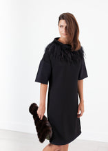 Carica l&#39;immagine nel visualizzatore di Gallery, Ostrich Plume Dress in Black