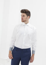 Carica l&#39;immagine nel visualizzatore di Gallery, Dartmouth Shirt in White