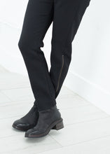 Carica l&#39;immagine nel visualizzatore di Gallery, Side Zip Slim Pant in Black