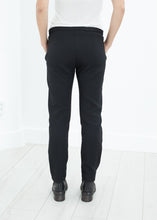 Carica l&#39;immagine nel visualizzatore di Gallery, Side Zip Slim Pant in Black