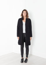 Carica l&#39;immagine nel visualizzatore di Gallery, Zoulou Coat in Black