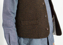 Carica l'immagine nel visualizzatore di Gallery, Kobe Vest in Brown