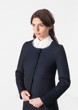 Carica l&#39;immagine nel visualizzatore di Gallery, Weave Jacket in Black/Blue