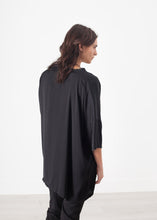 Carica l&#39;immagine nel visualizzatore di Gallery, Unbalanced Cardigan in Black