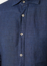 Carica l&#39;immagine nel visualizzatore di Gallery, Button Up Shirt in Navy