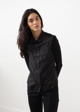 Carica l&#39;immagine nel visualizzatore di Gallery, Soft Sleeve Button Up