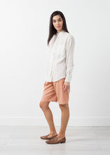 Carica l&#39;immagine nel visualizzatore di Gallery, Classic Button Down