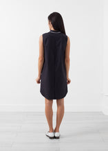 Carica l&#39;immagine nel visualizzatore di Gallery, Sleeveless Hidden Pocket Dress