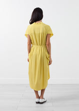 Carica l'immagine nel visualizzatore di Gallery, Ultime Silk Shirt Dress