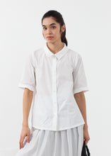 Carica l&#39;immagine nel visualizzatore di Gallery, Short Sleeve Button Up