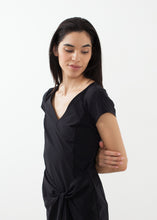Carica l&#39;immagine nel visualizzatore di Gallery, Knot Dress