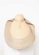 Carica l&#39;immagine nel visualizzatore di Gallery, Spinner Hat
