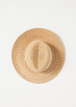 Carica l&#39;immagine nel visualizzatore di Gallery, Wrapped Up Hat in Straw/White