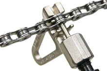 Carica l&#39;immagine nel visualizzatore di Gallery, Park Tool Mini Chain Brute Chain Tool